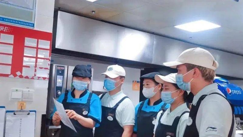 餐饮食材配送：品类解析与配送关键